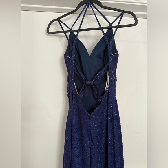 Elegant Navy Sparkle Cowl Neck Evening Dress - Picture 4 of 16